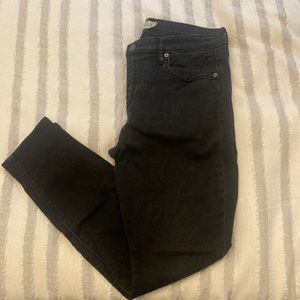 Gap true skinny black denim